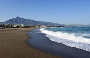 23701667_s Marbella real estate, coastal developments